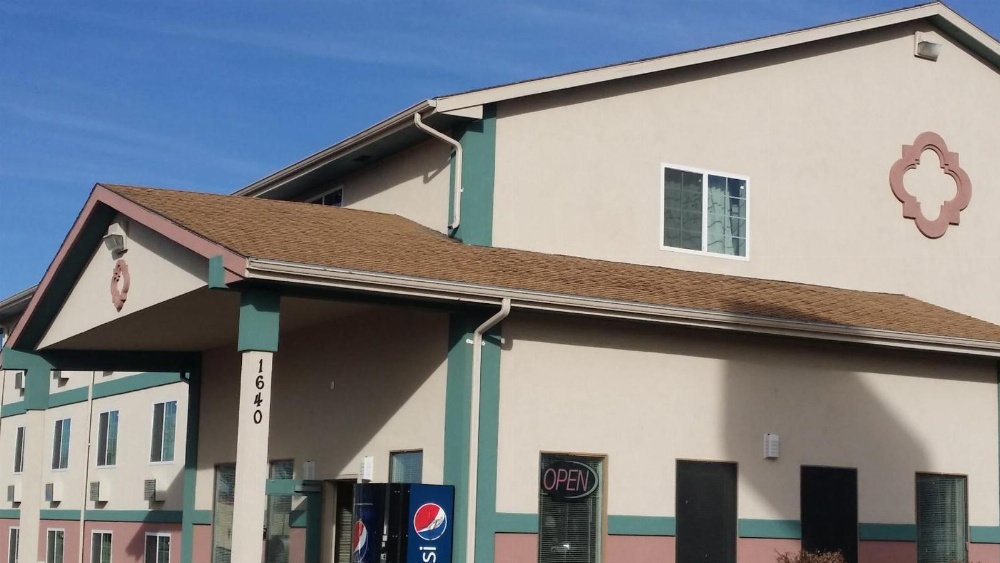 Value Inn & Suites Salina